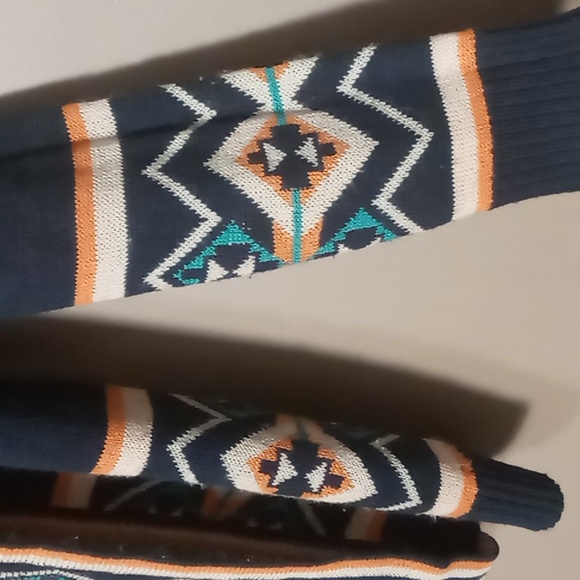 Pink Owl Navy w Aztec Style Patterned Sweater Size M - Picture 5 of 8